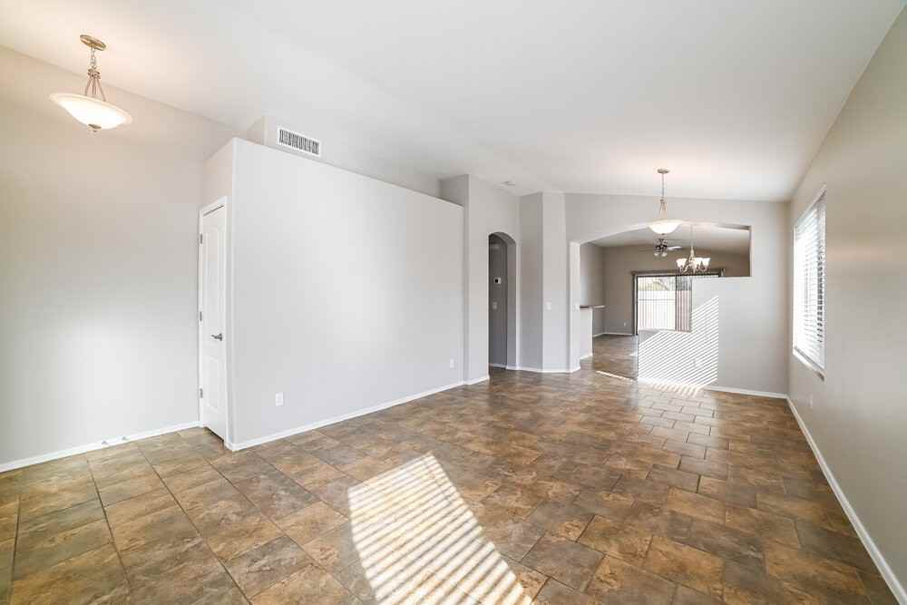 3510 W Thurman Dr - Photo 6 of 16