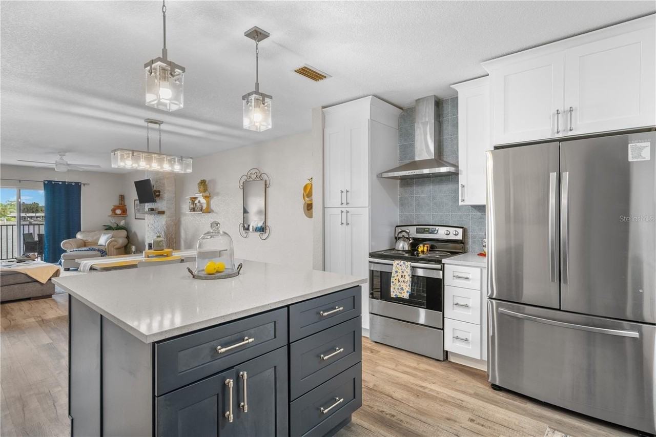 3753 46th Ave S #6 - Photo 7 of 20