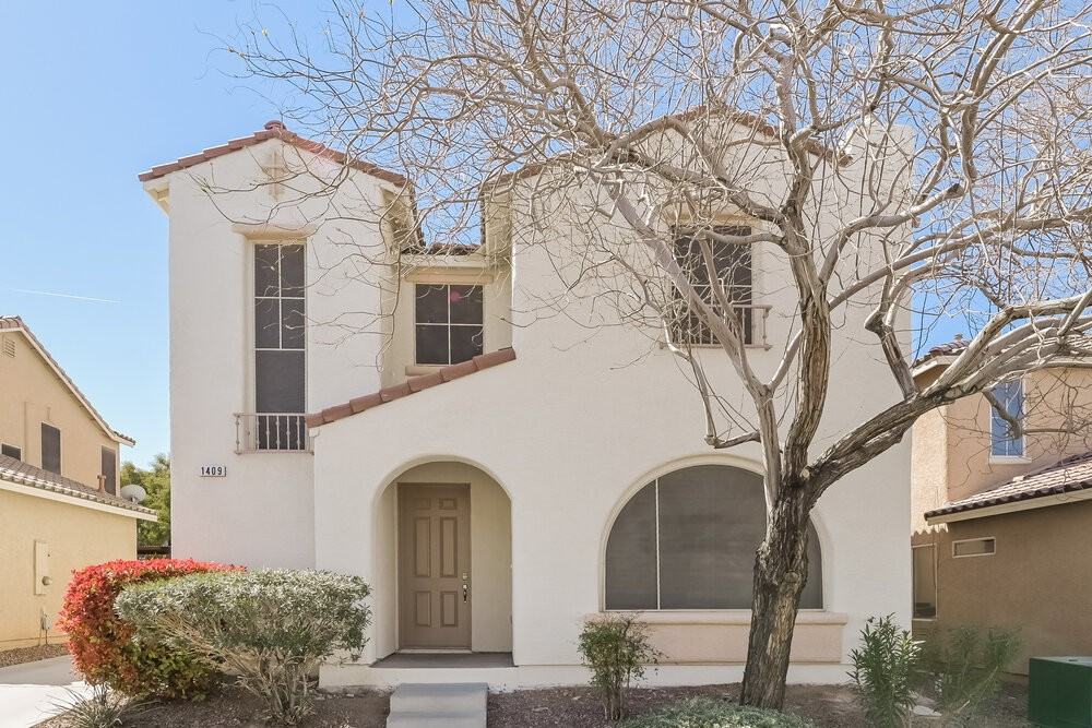 1409 Winters Run Ave - Photo 4 of 17