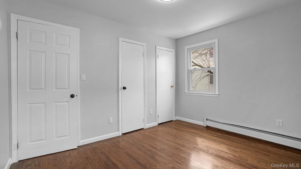 14606 228th St - Photo 7 of 15