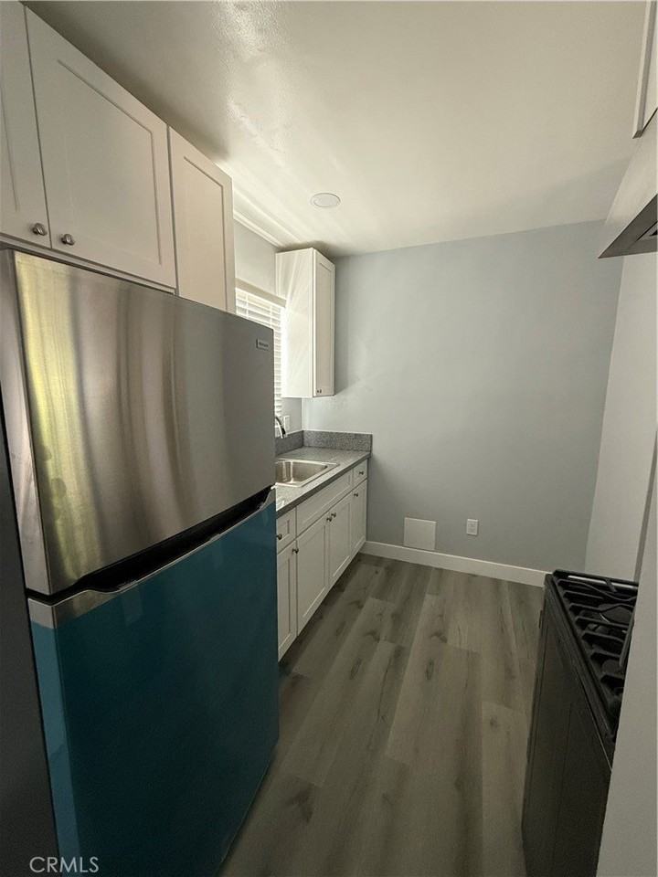 2293 Grand Ave - Photo 6 of 11