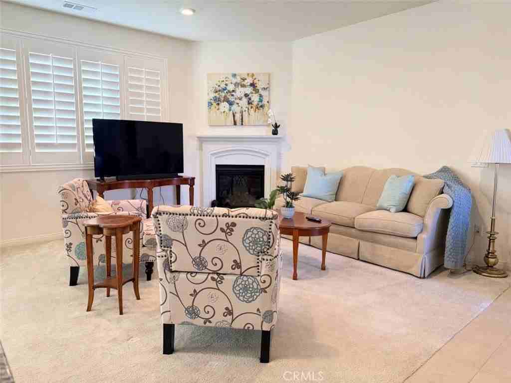 29657 Starring Ln - Photo 3 of 39