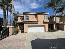 featured image of 152 Terraza Ct