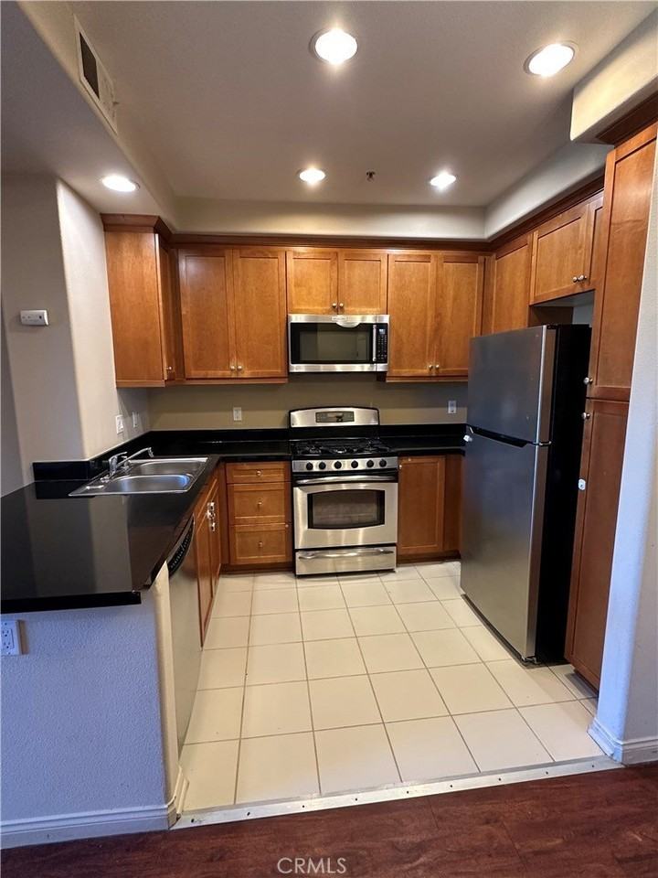 360 W Avenue 26 #330 - Photo 3 of 12