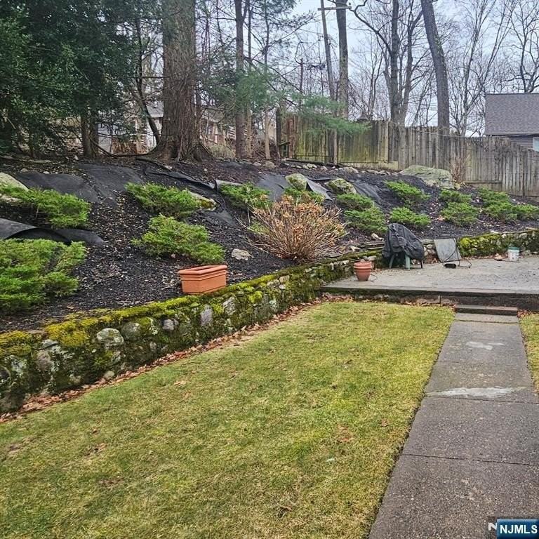 49 Fayson Lake Rd - Photo 2 of 45
