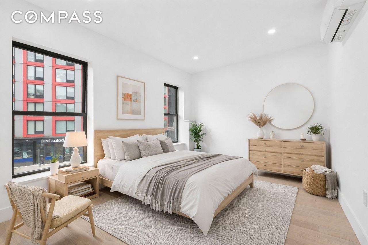 452 Dean St #3 - Photo 6 of 8