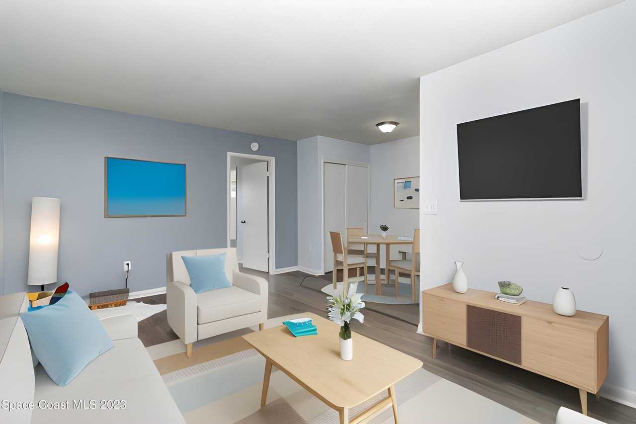 115 W Seminole Ave #103 - Photo 2 of 30