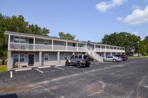 featured image of 1731 West Avalon Circle #D