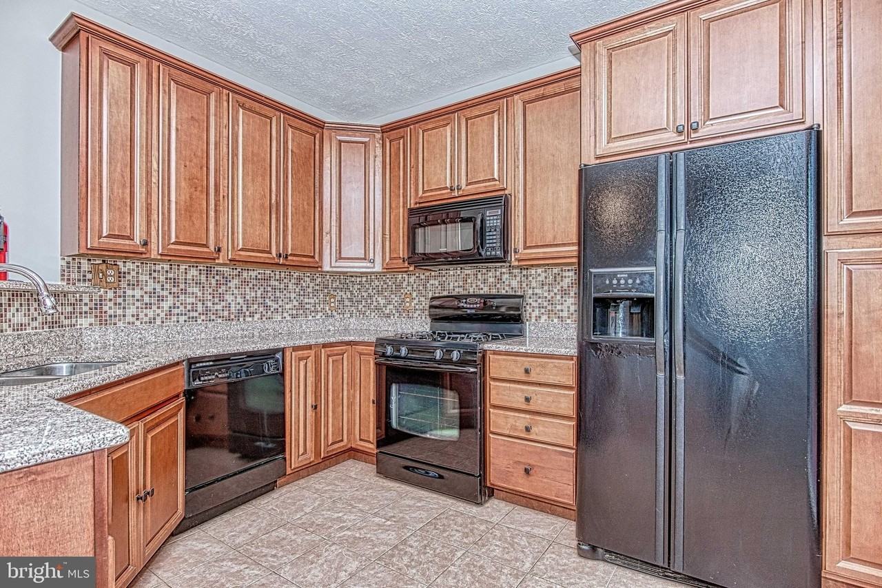 4037 Kimberley Glen Ct - Photo 5 of 50