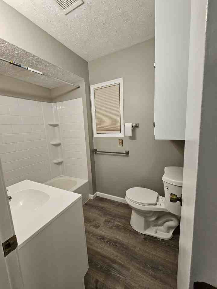 5604 S 79th St #1KEY59A - Photo 6 of 16