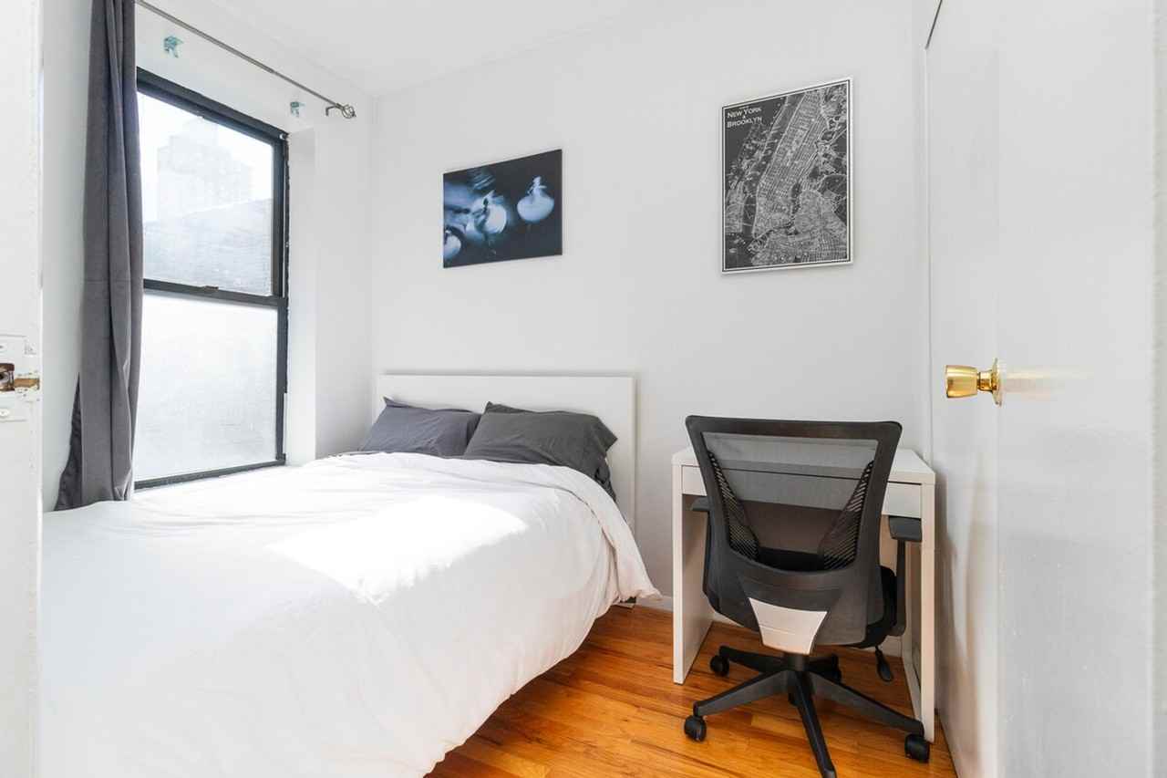 319 E 95th St #1032029P - Photo 4 of 29