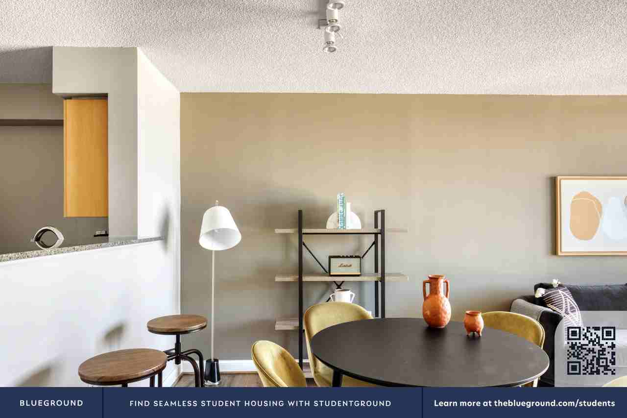 4835 Cordell Avenue - Photo 6 of 50