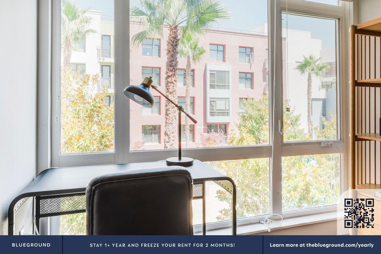 Vistamont Dr #1735 - Photo 7 of 32