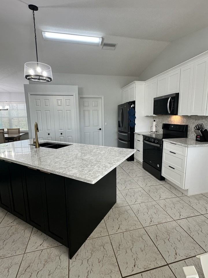 12174 Terkelsen Ave #1 - Photo 5 of 10