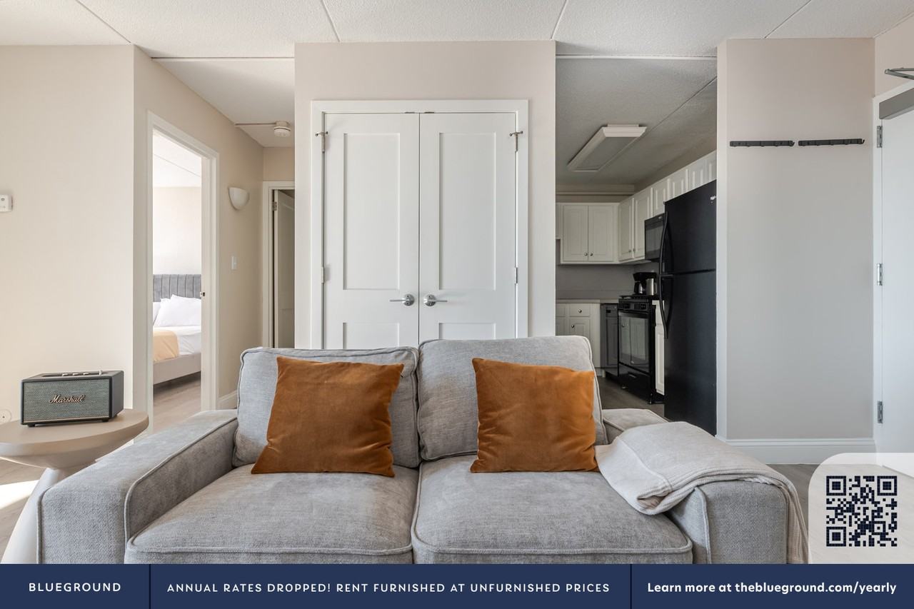 812 Memorial Dr #1269 - Photo 3 of 30