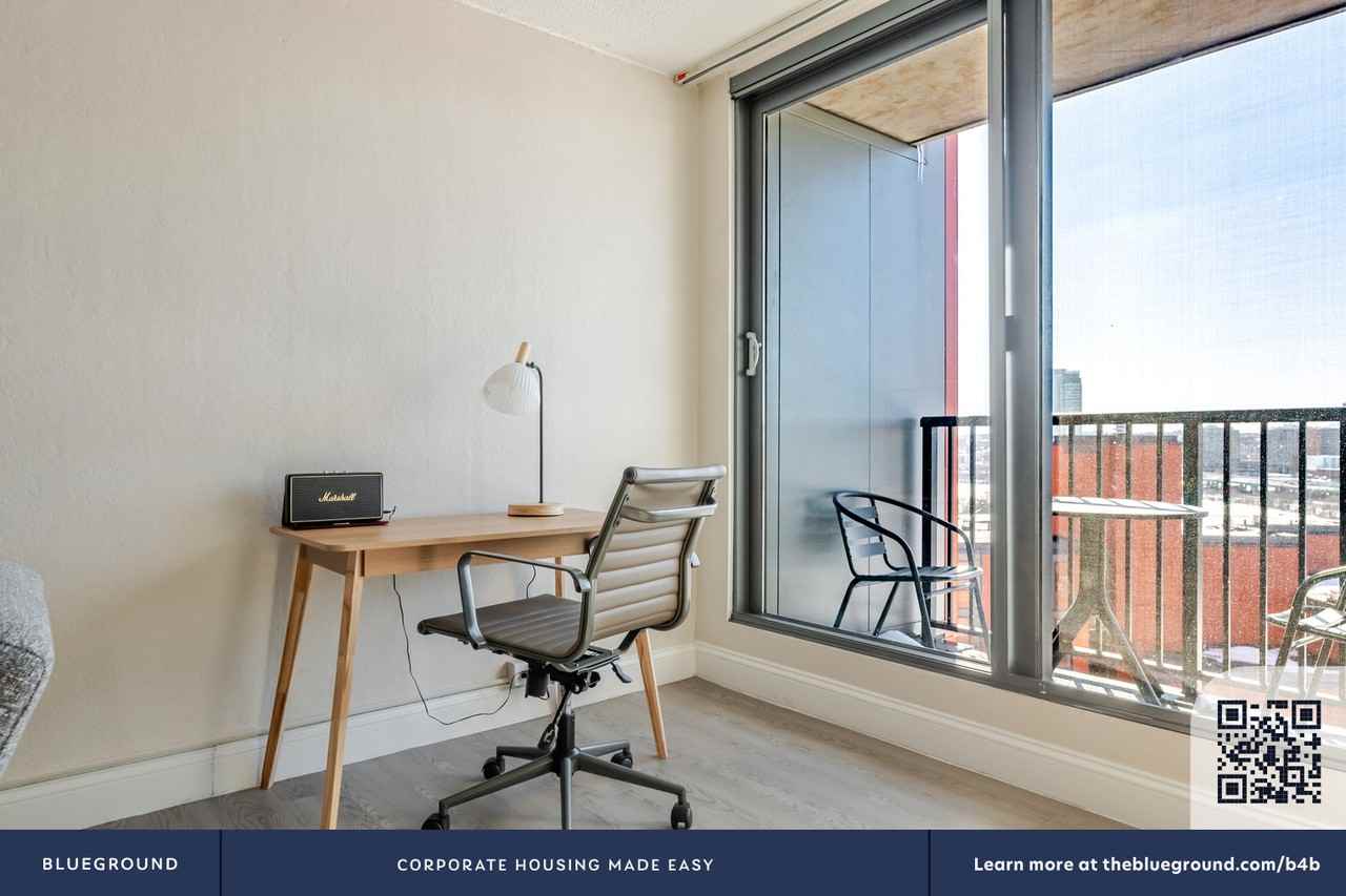 812 Memorial Dr #1269 - Photo 5 of 30