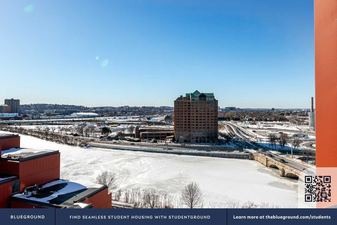 812 Memorial Dr #1269 - Photo 6 of 30