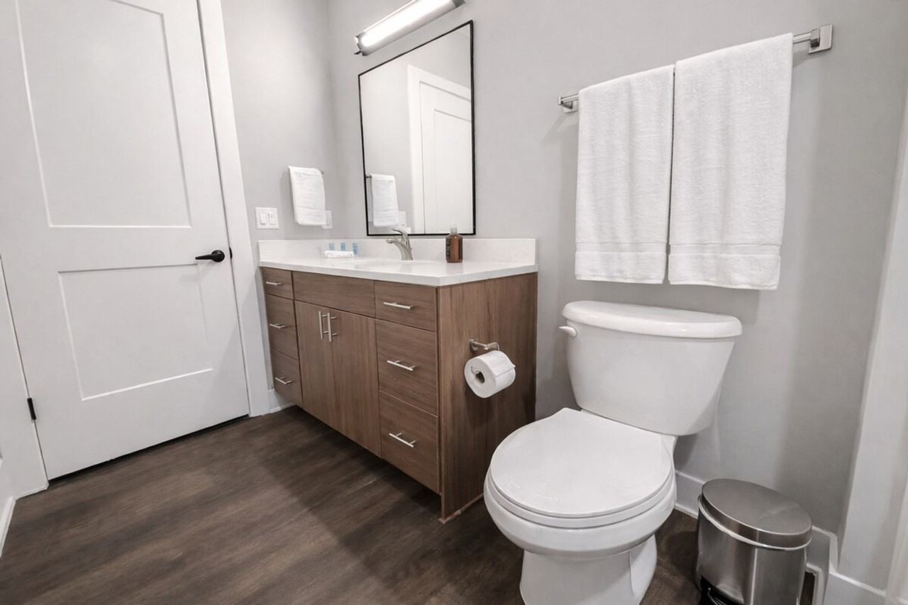 206 N 48th St #1464881P - Photo 3 of 18