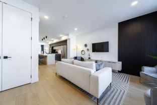 10749 73 Ave Nw - Photo 1 of 1