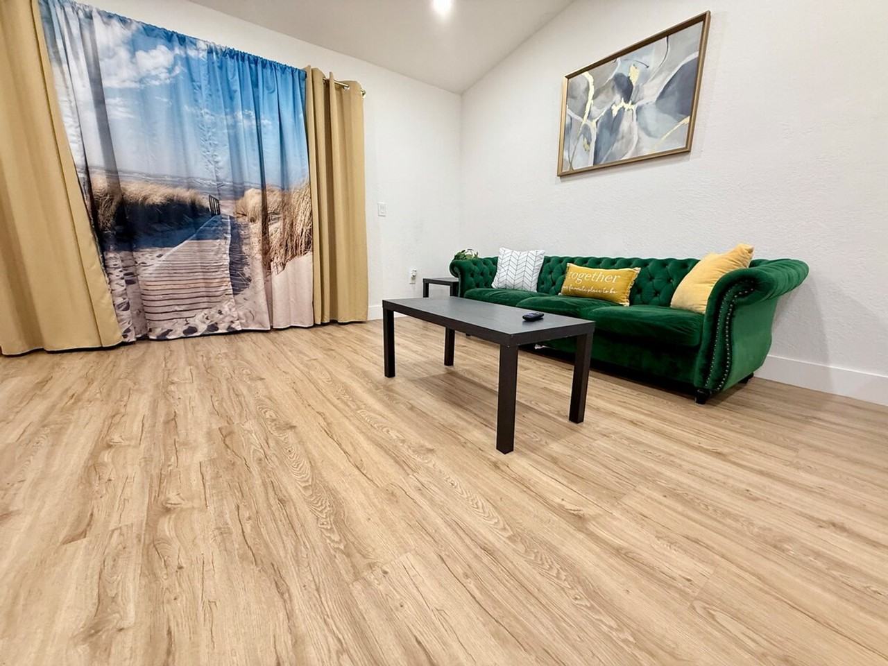 20423 Nw 29th Pl #1471918P - Photo 3 of 27