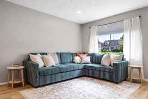 featured image of 291 Hunter Ave