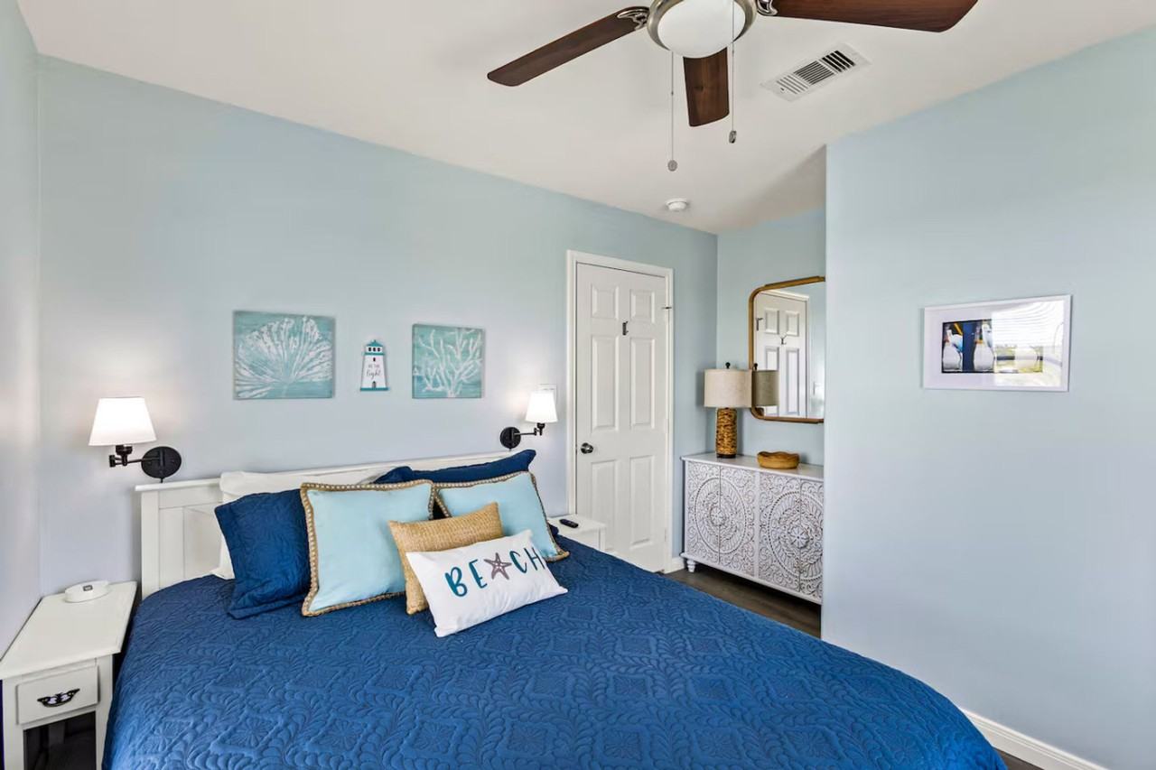 1062 Cedar Ln #1466498P - Photo 4 of 28