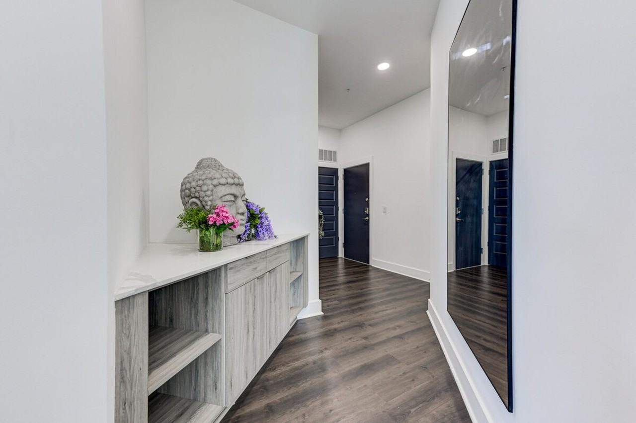 1075 Peachtree Rd Ne #1501472P - Photo 4 of 33