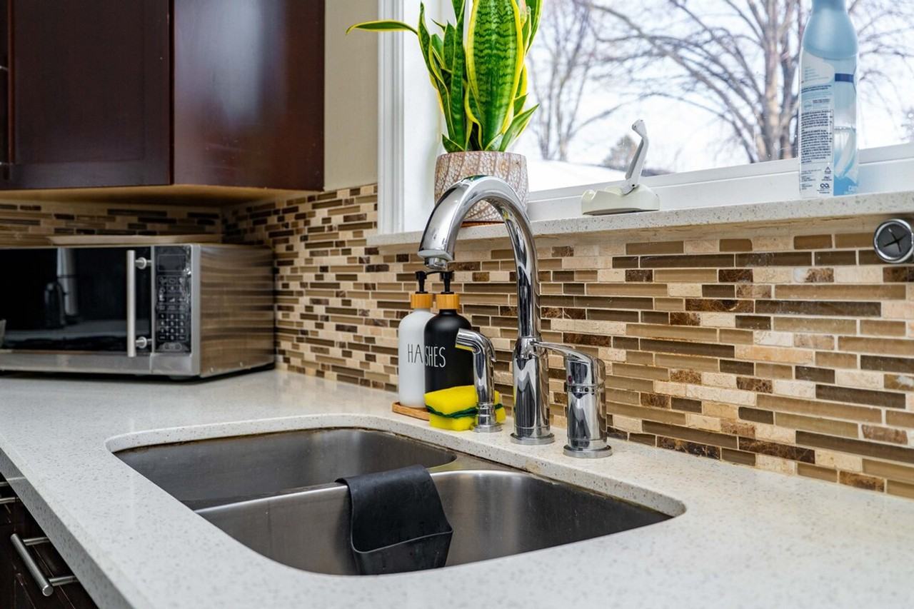 3210 Lawrence Ave E #1501597P - Photo 3 of 50