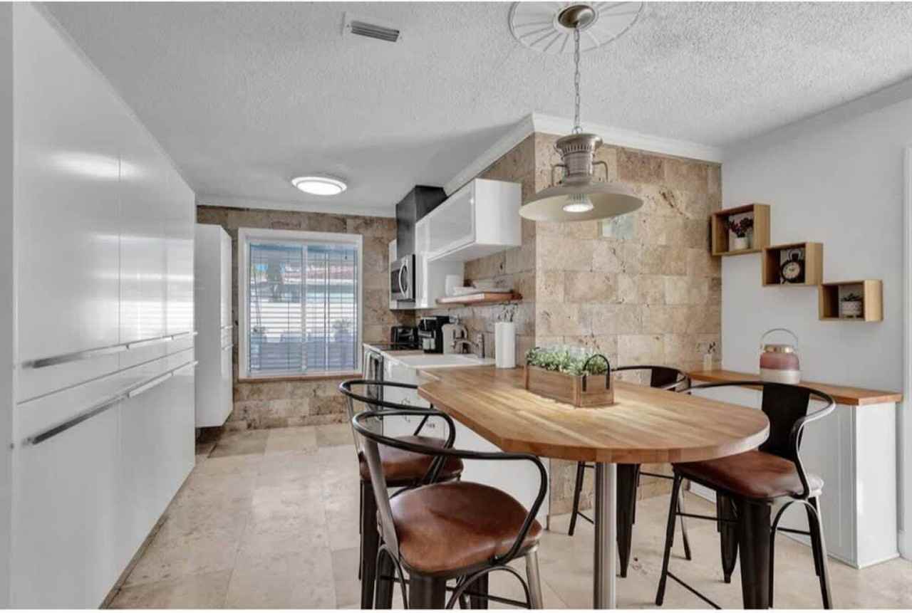 3215 Ne 7th St #1503961P - Photo 6 of 23