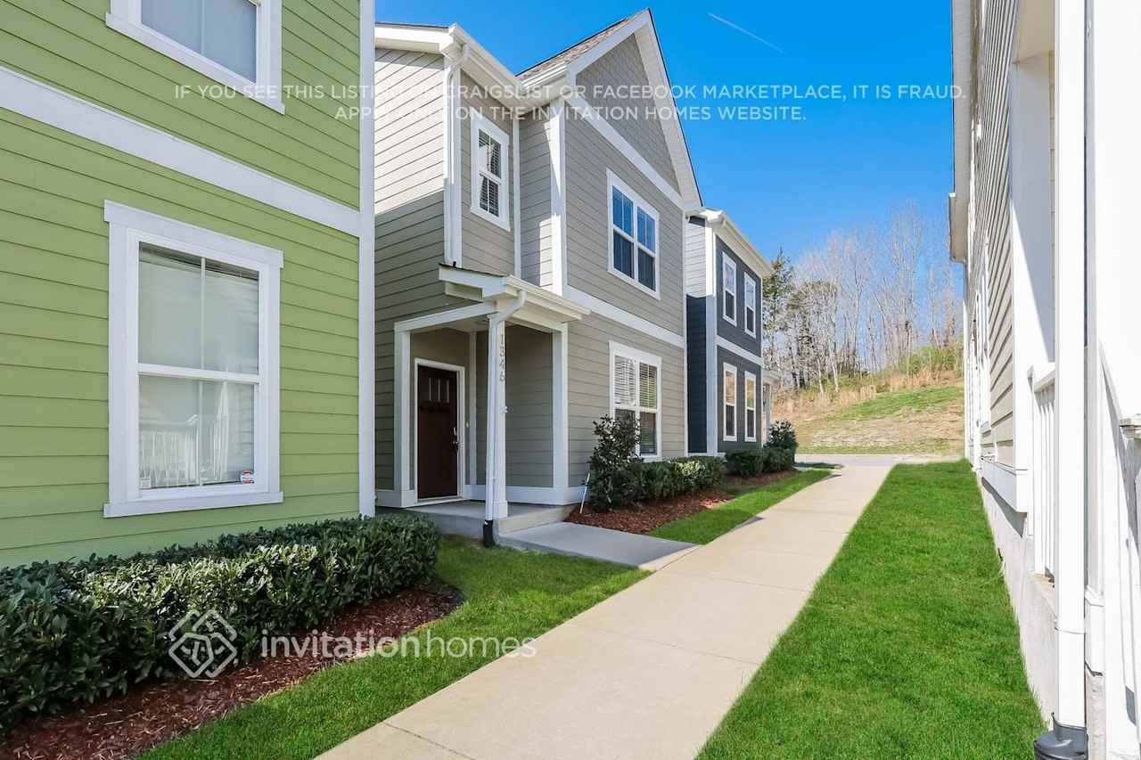 1346 Sula Dr - Photo 3 of 16