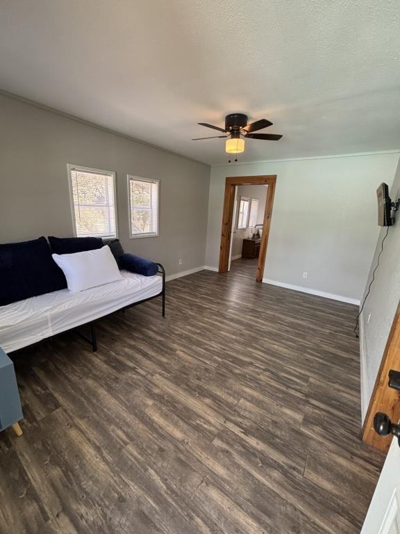 339 S Whitney St - Photo 3 of 13