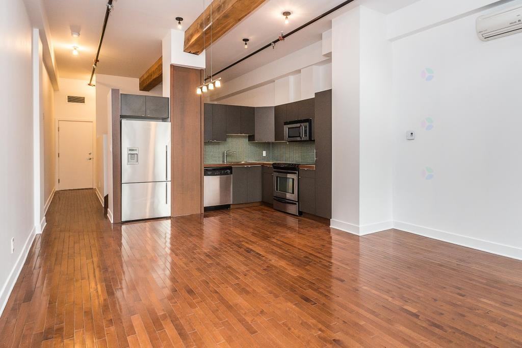 1015 Rue William #306 - Photo 2 of 18