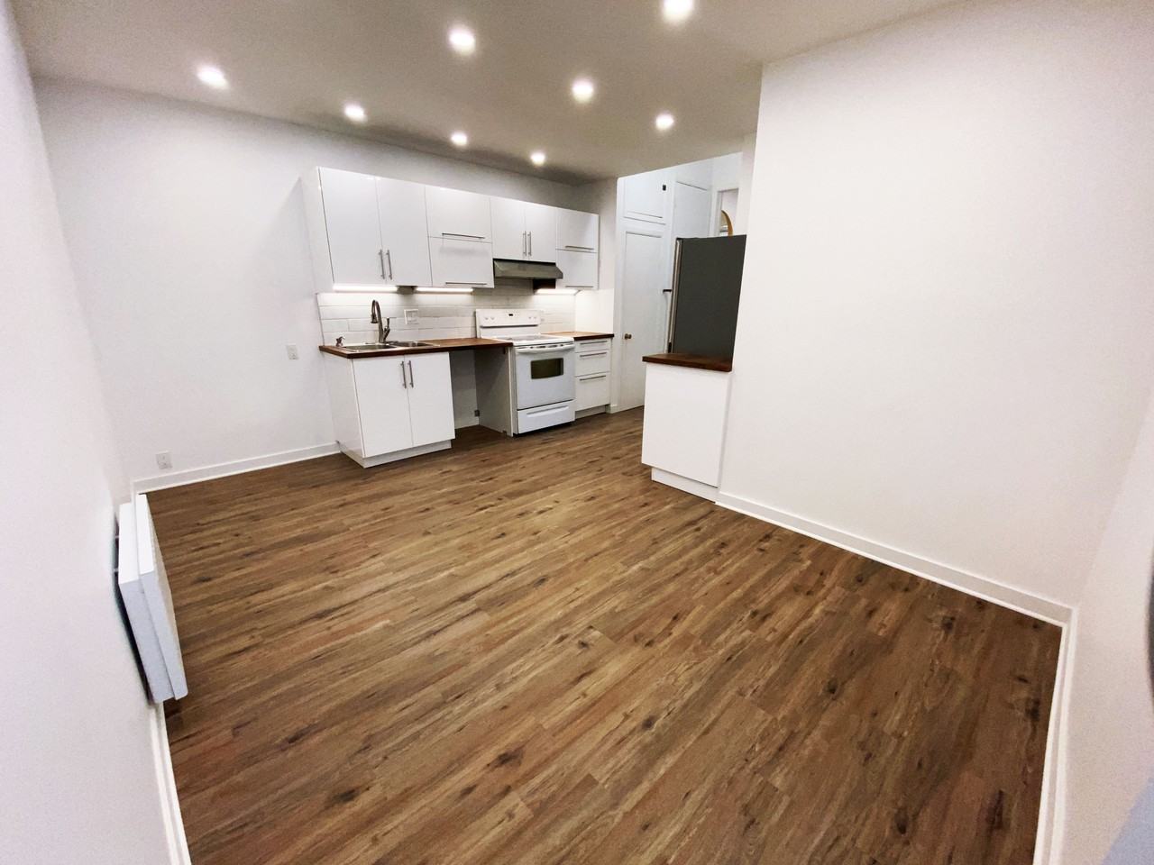 29 Rue Garneau #3 - Photo 4 of 13