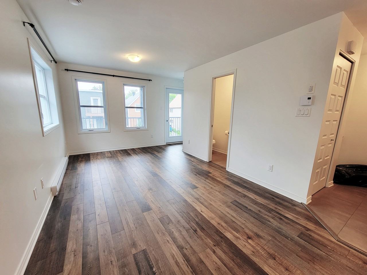 31 Rue Garneau #1 - Photo 4 of 17
