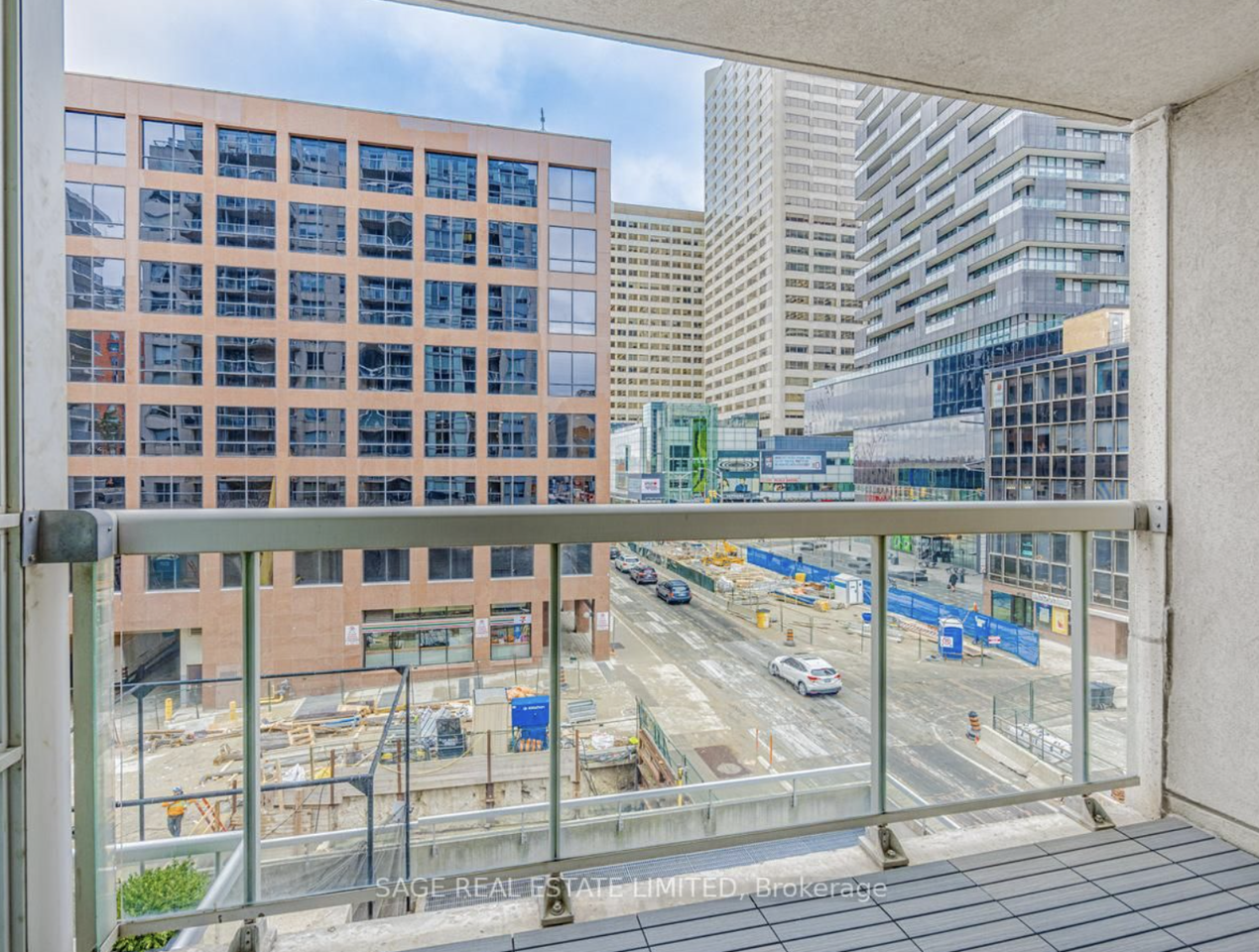 43 Eglinton Avenue East #503 - Photo 7 of 7