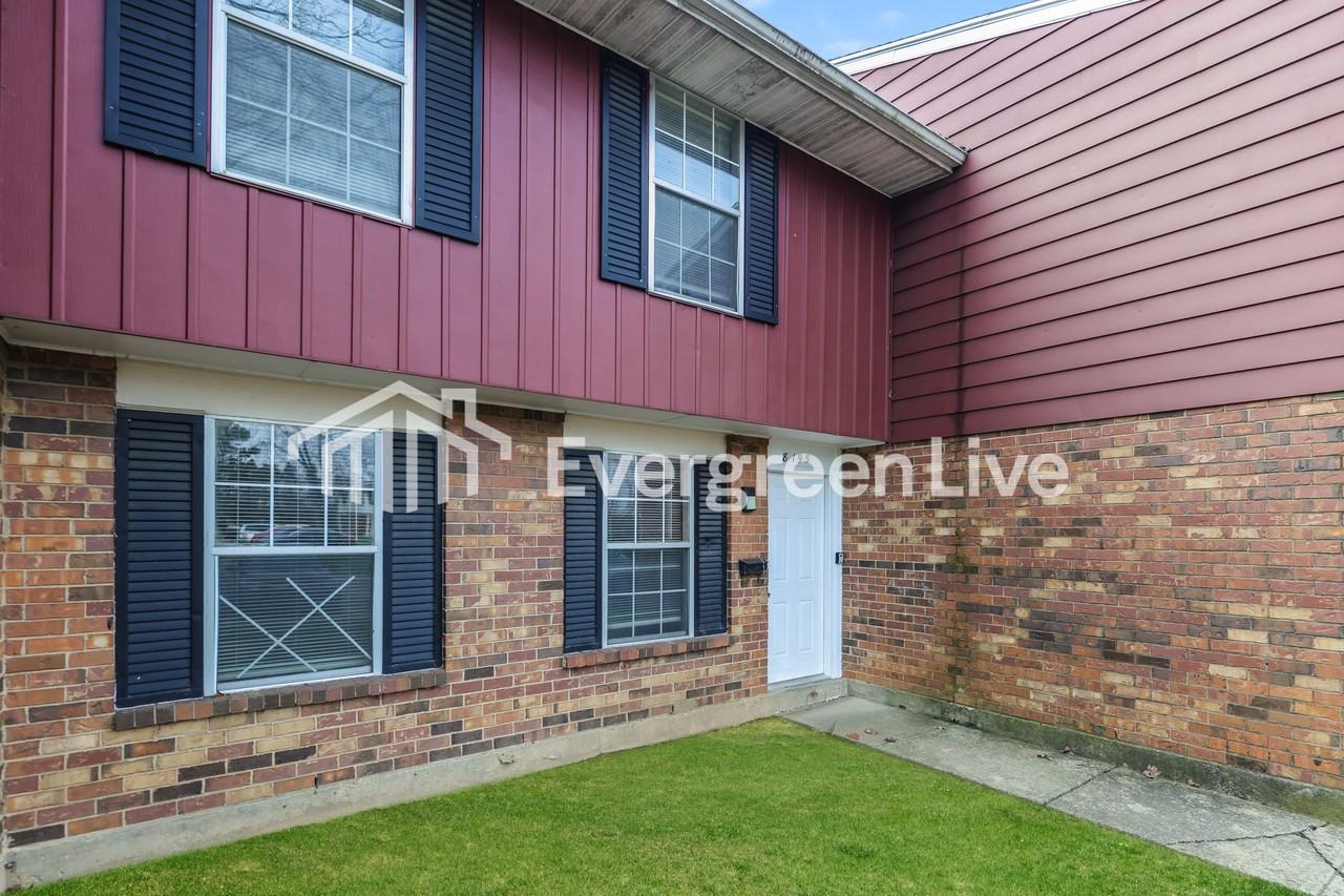 8195 Mount Carmel St - Photo 2 of 15