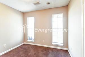 featured image of 2724 Van Der Veer Dr