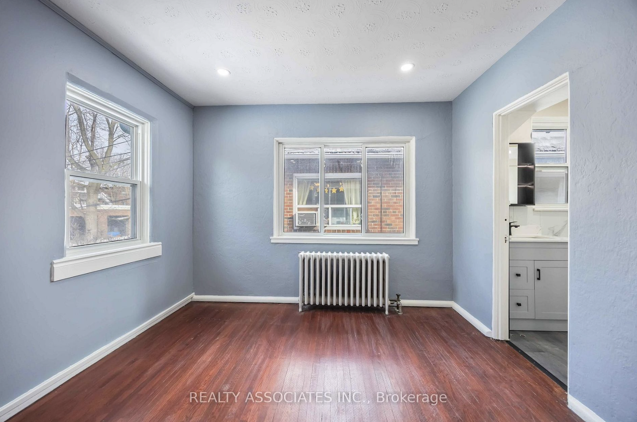 162 Millwood Road - Photo 5 of 7