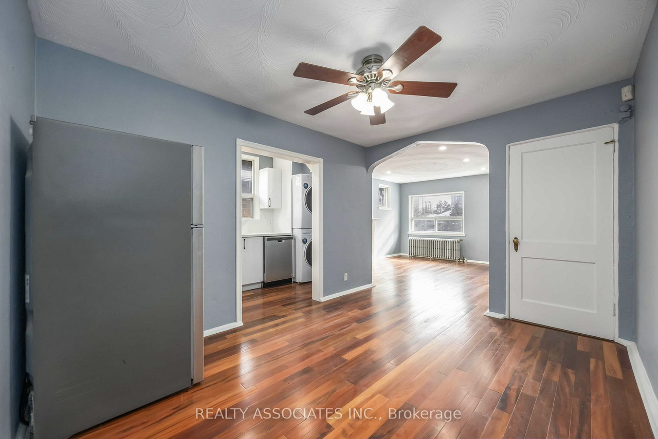 162 Millwood Road - Photo 4 of 7