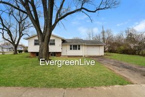 featured image of 1799 Penfield Rd E