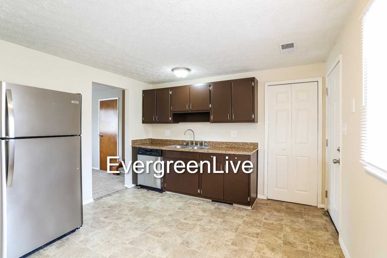 1799 Penfield Rd E - Photo 6 of 10