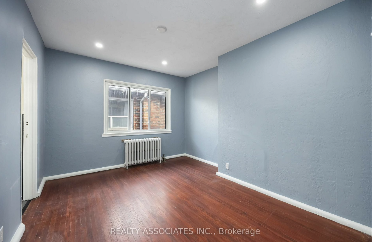 162 Millwood Road - Photo 6 of 7