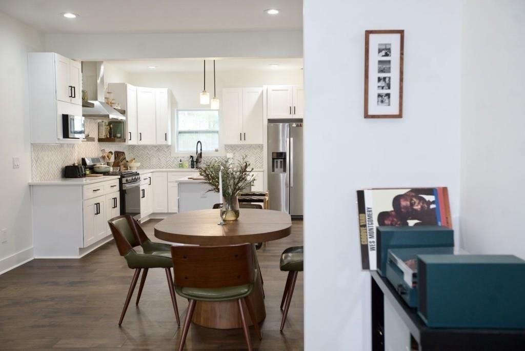 1718 Line St - Photo 5 of 22