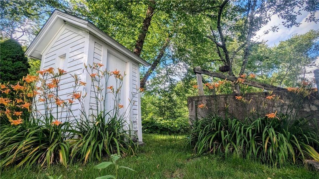 55 Hopkins Hollow Rd - Photo 6 of 20