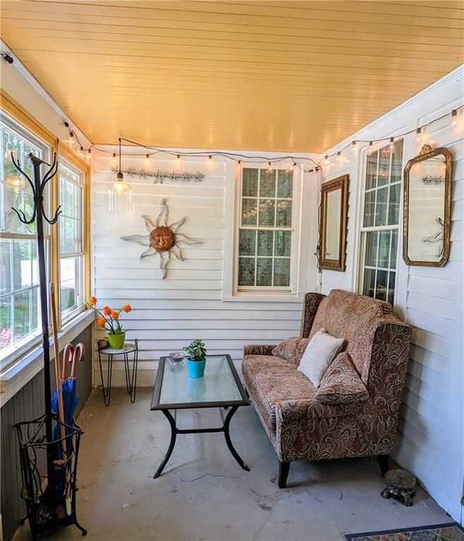 55 Hopkins Hollow Rd - Photo 7 of 20