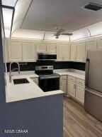 79 Cypress Pond Rd - Photo 4 of 12