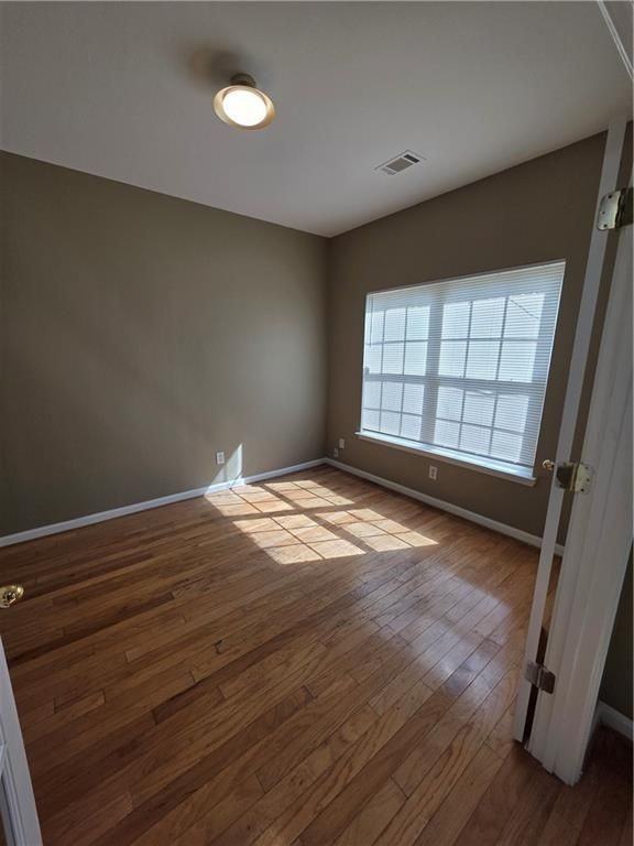 7067 Brookview Cir - Photo 5 of 23