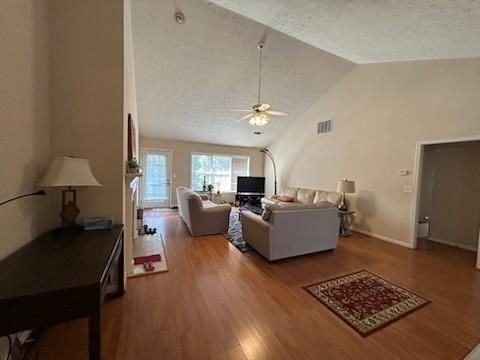 416 Canterbury Place Dr - Photo 3 of 16