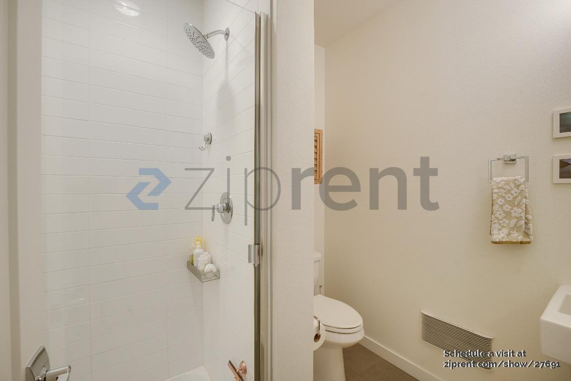 1492 Nw 75th St - Photo 7 of 21