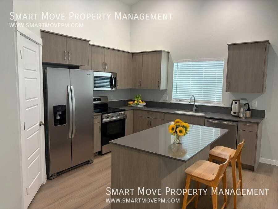 3343 W Morere Dr - Photo 7 of 25